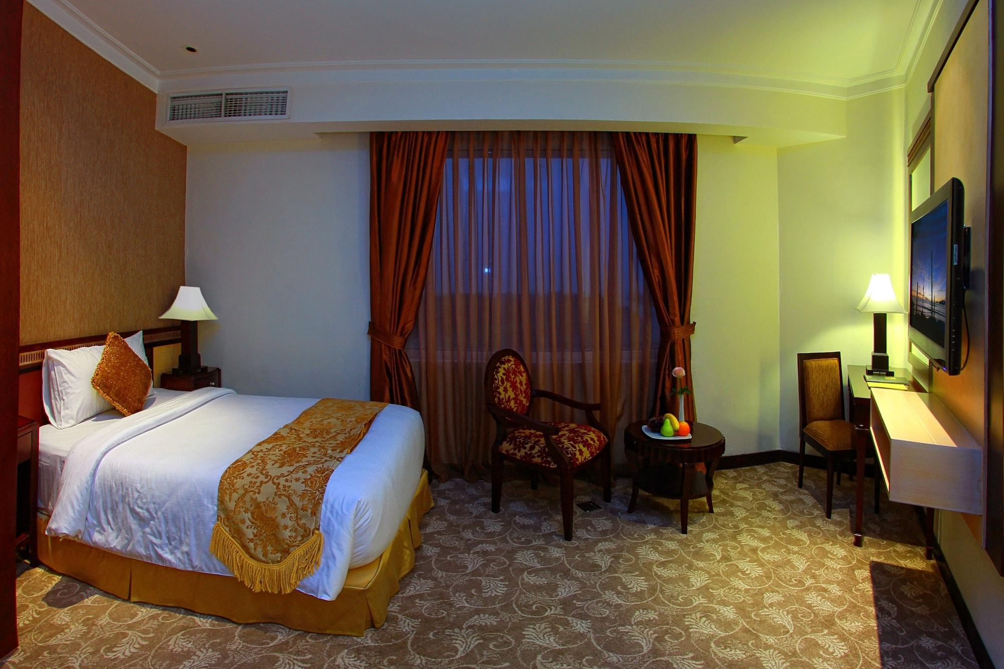 Premier Basko Hotel Padang  Extérieur photo