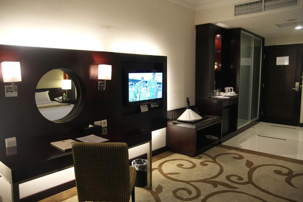 Premier Basko Hotel Padang  Chambre photo