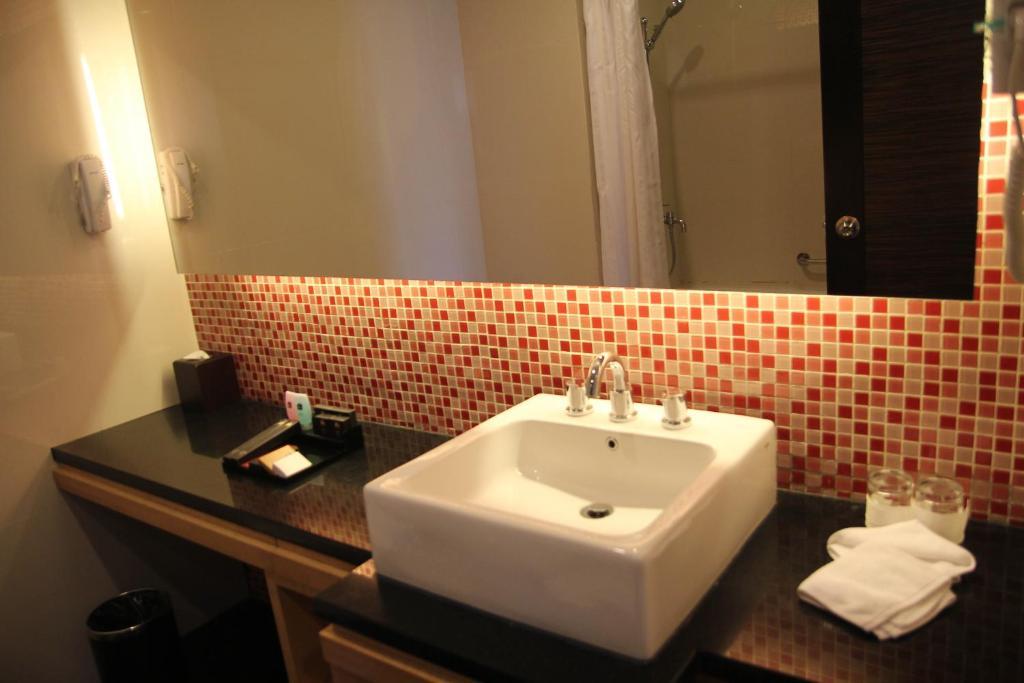 Premier Basko Hotel Padang  Chambre photo