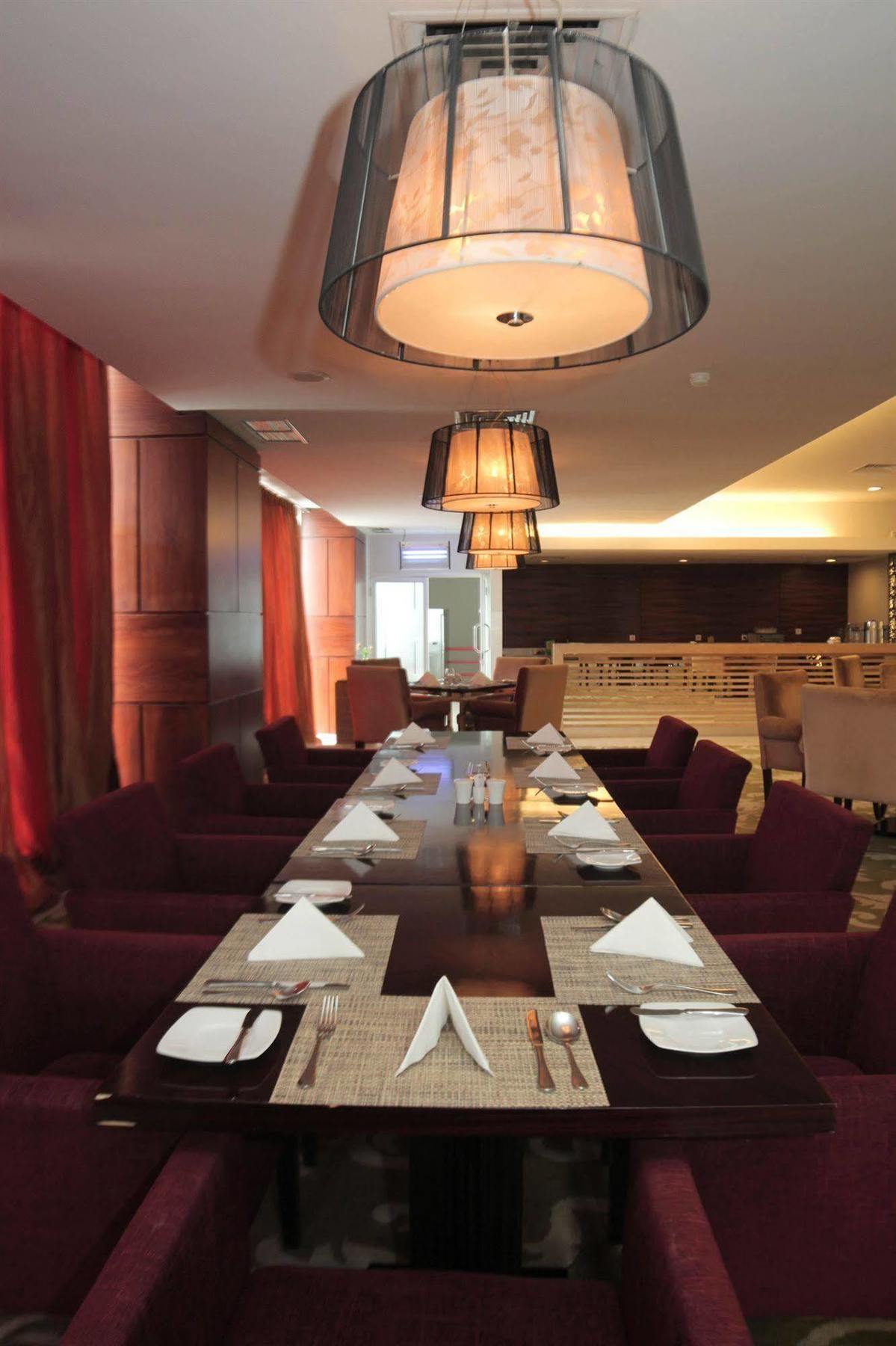 Premier Basko Hotel Padang  Extérieur photo